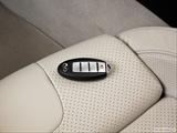  Key fob on driver's seat photo